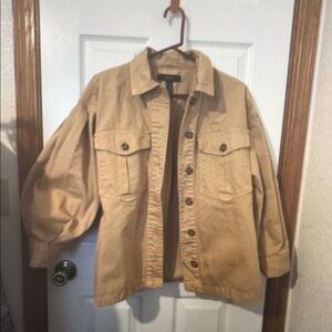 Women’s tan jacket